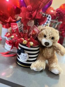 Peonia Floral design peonia floral design winter garden 410